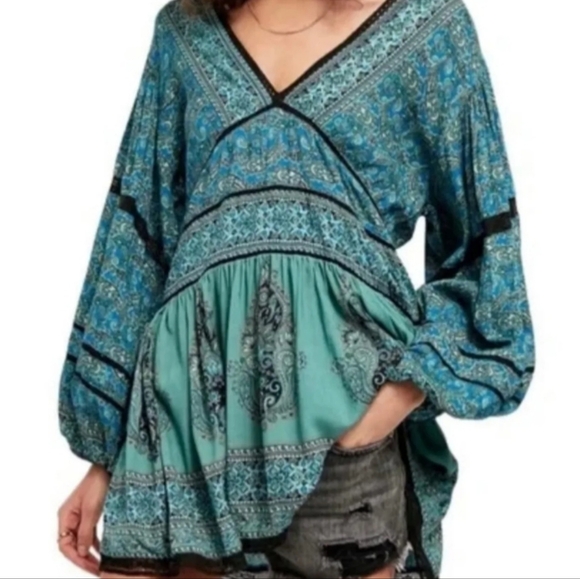 Tops - Free People Luna Scarf Print Tunic SZ S